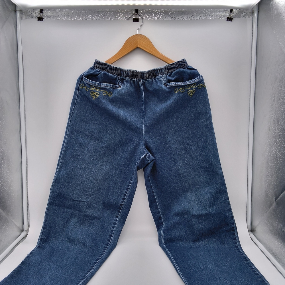 Vintage Tradition Country Collection High-Waisted Embroidered Pull-On Jeans 8P